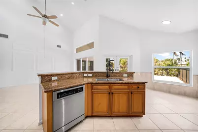 11217 NW 68th Place, Parkland, FL 33076 - Photo 9