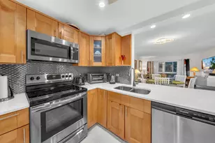 2515 NE 1st Ct, Boynton Beach, FL 33435 - Photo 3