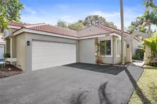 10108 NW 4th St, Plantation, FL 33324 - Photo 1