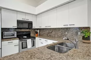 10108 NW 4th St, Plantation, FL 33324 - Photo 11