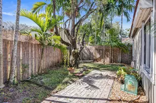 10108 NW 4th St, Plantation, FL 33324 - Photo 47