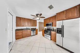 5921 NE 1st Ave., Fort Lauderdale, FL 33334 - Photo 17
