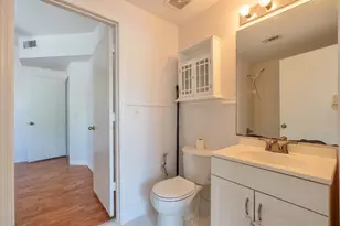 1928 Madeira Dr, Weston, FL 33327 - Photo 31