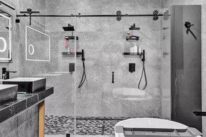 349 Jacaranda Drive, Plantation, FL 33324 - Photo 33