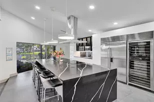 349 Jacaranda Dr, Plantation, FL 33324 - Photo 13