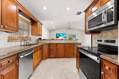 7207 NW 44 Street, Coral Springs, FL 33065 - Photo 13