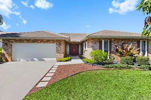 7207 NW 44th St, Coral Springs, FL 33065 - Photo 1