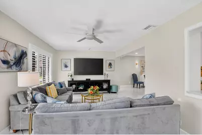 2062 SW 15th Place, Deerfield Beach, FL 33442 - Photo 17