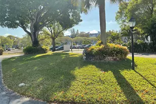 3363 Spanish Moss Terrace, Lauderhill, FL 33319 - Photo 9