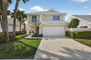 12 Wyndham Ln, Palm Beach Gardens, FL 33418 - Photo 1
