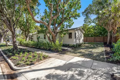 2100 Lake Avenue, West Palm Beach, FL 33401 - Photo 17