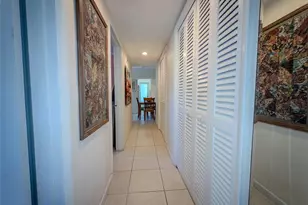 2430 NE 135th St, North Miami, FL 33181 - Photo 15