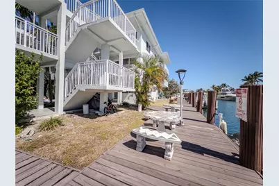 2430 NE 135th Street #2430, North Miami, FL 33181 - Photo 17