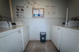 2430 NE 135th St, North Miami, FL 33181 - Photo 23