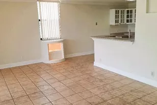 105 Lake Emerald Dr, Oakland Park, FL 33309 - Photo 7