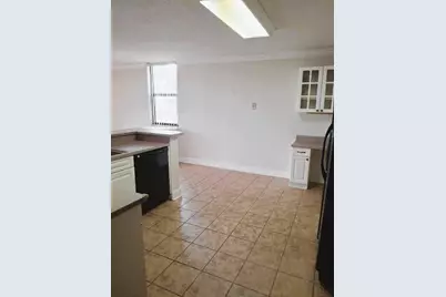 105 Lake Emerald Drive #201, Oakland Park, FL 33309 - Photo 15