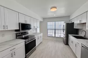 6237 Old Court Rd, Boca Raton, FL 33433 - Photo 9