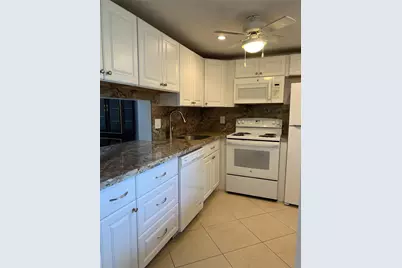 2615 NE 3rd Court #213, Boynton Beach, FL 33435 - Photo 5