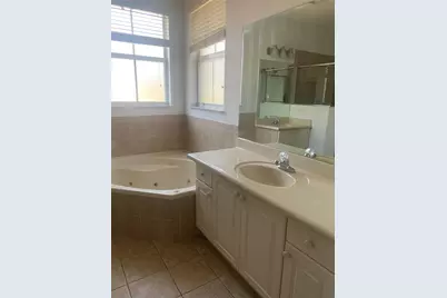 11159 NW 80th Lane, Doral, FL 33178 - Photo 11