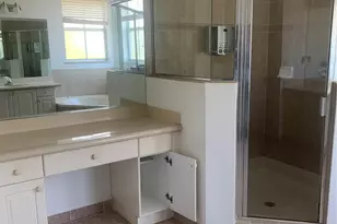 11159 NW 80th Ln, Doral, FL 33178 - Photo 9