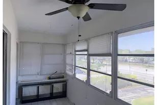 3071 NW 47th Terrace, Lauderdale Lakes, FL 33313 - Photo 17