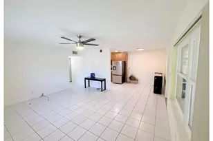 3071 NW 47th Terrace, Lauderdale Lakes, FL 33313 - Photo 7