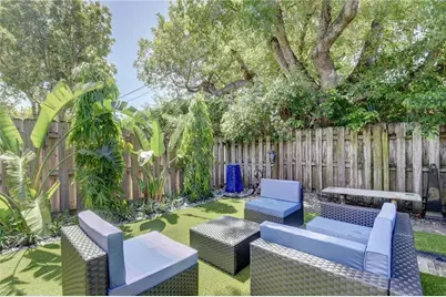 246 Avenue L, Delray Beach, FL 33483 - Photo 27