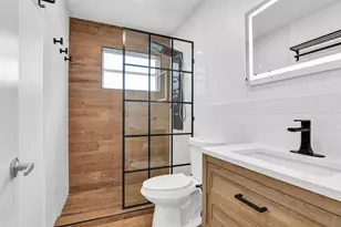 843 NW 98th Ave, Plantation, FL 33324 - Photo 25