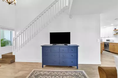 843 NW 98th Avenue, Plantation, FL 33324 - Photo 5