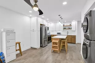 843 NW 98th Ave, Plantation, FL 33324 - Photo 19