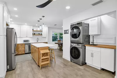 843 NW 98th Avenue, Plantation, FL 33324 - Photo 15