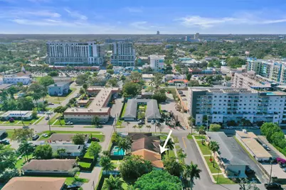 210 SE Park Street, Dania Beach, FL 33004 - Photo 5