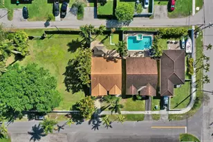 210 SE Park St, Dania Beach, FL 33004 - Photo 9