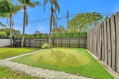 210 SE Park Street, Dania Beach, FL 33004 - Photo 33