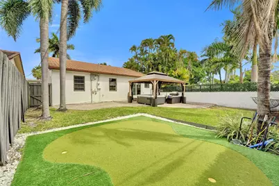 210 SE Park Street, Dania Beach, FL 33004 - Photo 3