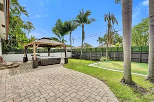 210 SE Park St, Dania Beach, FL 33004 - Photo 11