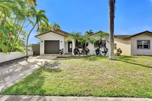 210 SE Park St, Dania Beach, FL 33004 - Photo 37