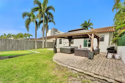 210 SE Park Street, Dania Beach, FL 33004 - Photo 35