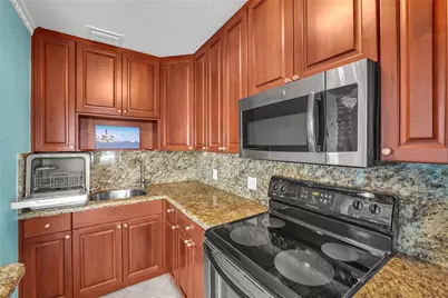 1187 Hillsboro Mile #9e, Hillsboro Beach, FL 33062 - Photo 27