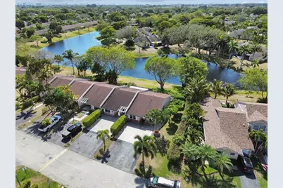 1070 NW 53rd Street, Lighthouse Point, FL 33064 - Photo 21