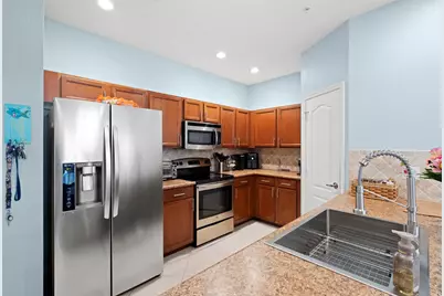 9467 SW Merlin Court, Stuart, FL 34997 - Photo 5