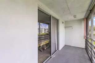 72 Ashby B, Deerfield Beach, FL 33442 - Photo 21