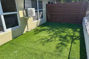 709 8th St, West Palm Beach, FL 33401 - Photo 13