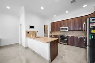 4916 SW 38th Way, Hollywood, FL 33312 - Photo 9