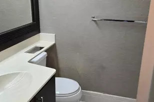 2051 SW 15th St, Deerfield Beach, FL 33442 - Photo 15