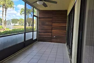 2051 SW 15th St, Deerfield Beach, FL 33442 - Photo 15