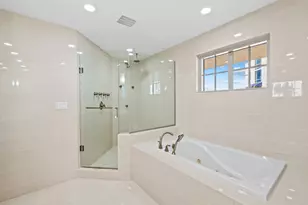 3415 N Ocean Dr, Hollywood, FL 33019 - Photo 17