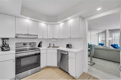 3700 Galt Ocean Drive #1114, Fort Lauderdale, FL 33308 - Photo 7