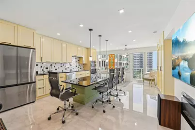 3233 NE 34th Street #812a, Fort Lauderdale, FL 33308 - Photo 1