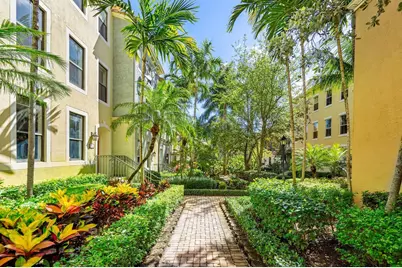 672 Fern Street, West Palm Beach, FL 33401 - Photo 3
